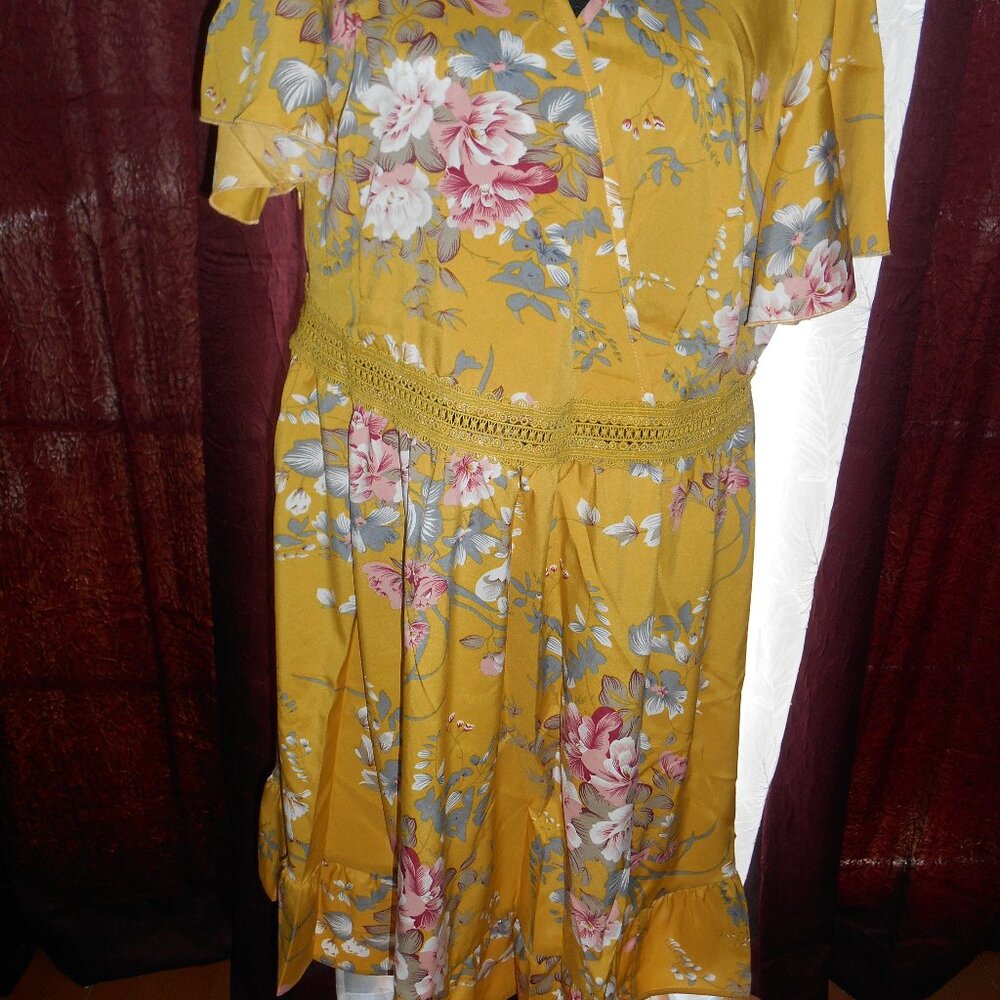 SHEIN TROPICAL FLORAL YELLOW DRESS, EMPIRE WAIST, BUTTERFLY SLEEVES